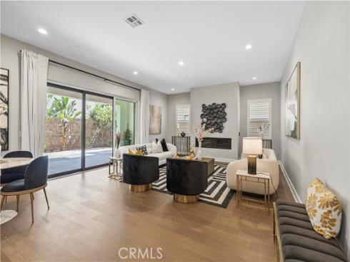 370 Sawbuck , Irvine, CA