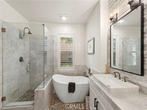 85  Reunion  , Irvine, CA