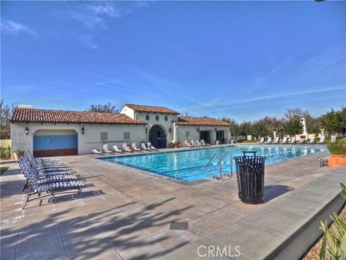 85  Reunion  , Irvine, CA