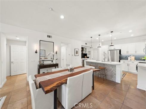 85  Reunion  , Irvine, CA