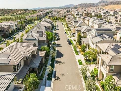 71  Einstein   Way, Irvine, CA