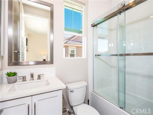 71  Einstein   Way, Irvine, CA