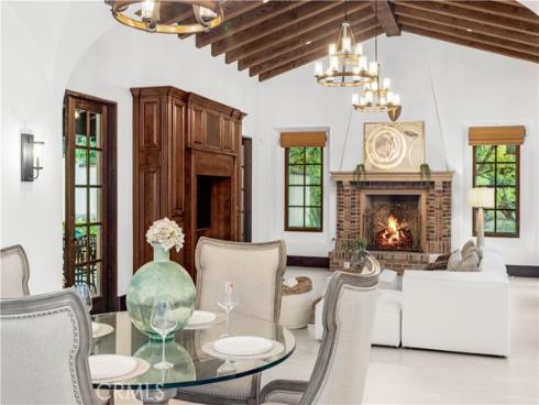 20  Cactus  , Irvine, CA