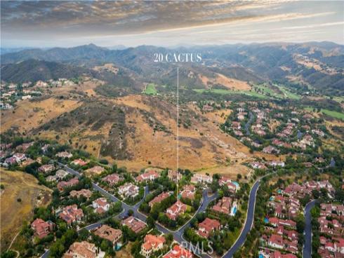 20  Cactus  , Irvine, CA