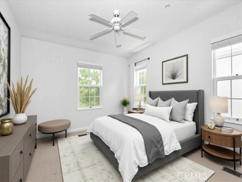 32  Perennial  , Irvine, CA