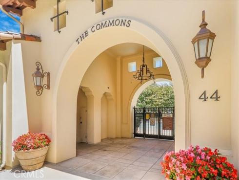 32  Perennial  , Irvine, CA