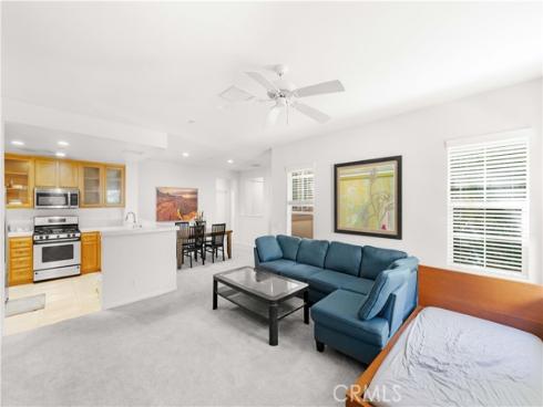 32  Perennial  , Irvine, CA