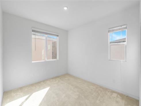 148  Stage  , Irvine, CA