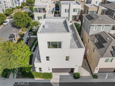 148  Stage  , Irvine, CA