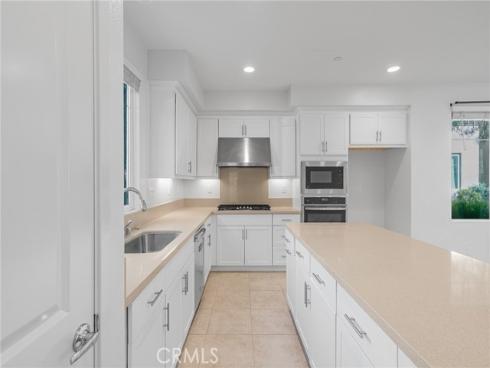 148  Stage  , Irvine, CA