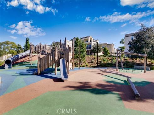 484  Chorus  , Irvine, CA