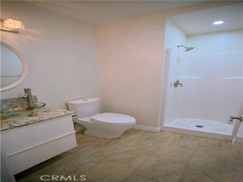 10  Raleigh  , Irvine, CA