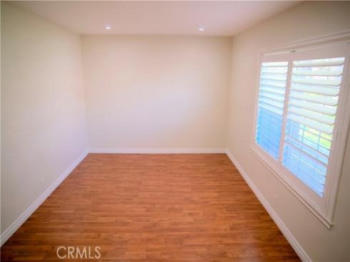 10  Raleigh  , Irvine, CA