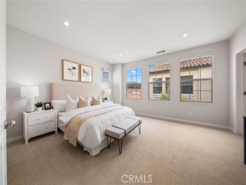 206  Milky Way  , Irvine, CA