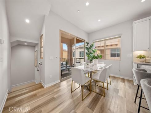 206  Milky Way  , Irvine, CA