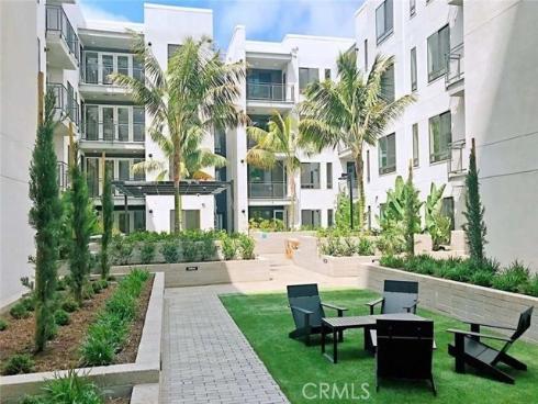 2536  Nolita  , Irvine, CA