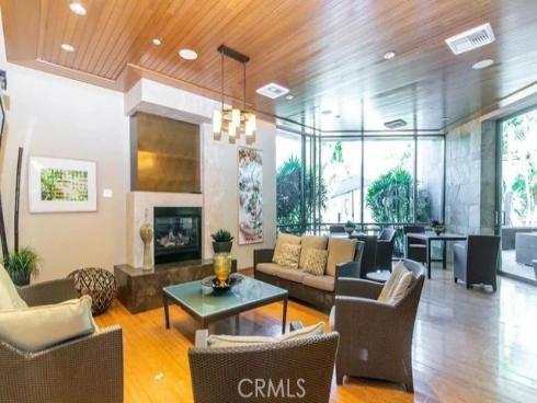 2536  Nolita  , Irvine, CA