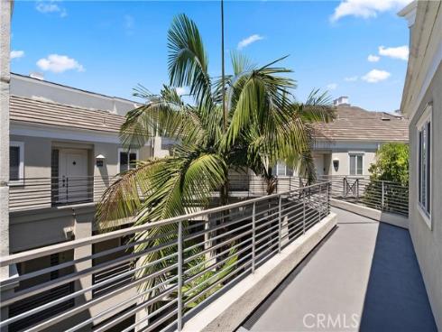 2243  Martin  408 , Irvine, CA