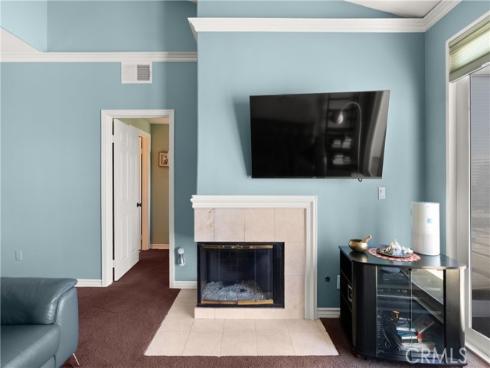 2243  Martin  408 , Irvine, CA