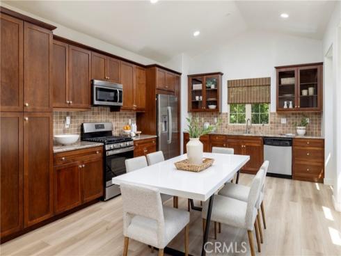 74 Townsend , Irvine, CA