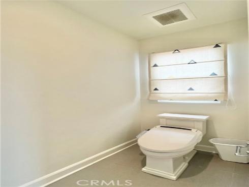 122 Espina , Irvine, CA