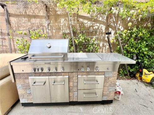 122 Espina , Irvine, CA