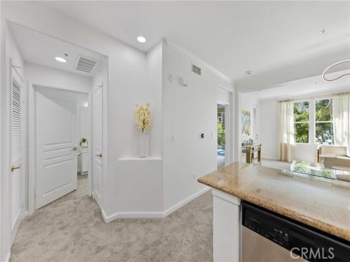 3207  Watermarke   Place, Irvine, CA