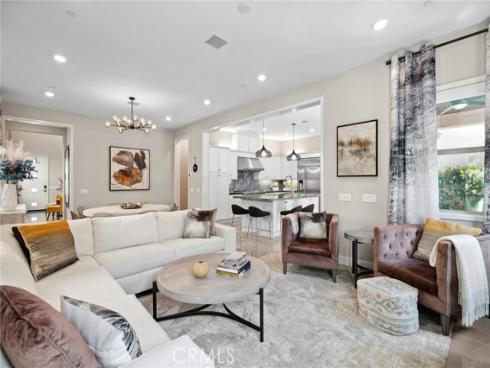 131  Spiral  , Irvine, CA