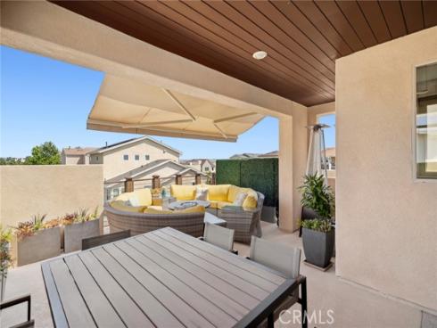 131  Spiral  , Irvine, CA