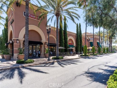 320  Bronze  , Irvine, CA