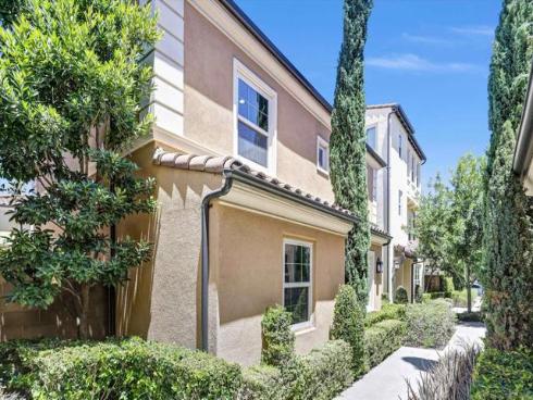 71  Kestrel  , Irvine, CA