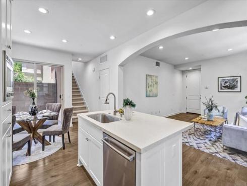 71  Kestrel  , Irvine, CA