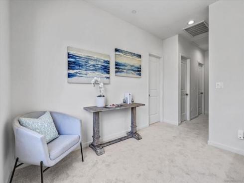 71  Kestrel  , Irvine, CA