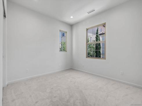 71  Kestrel  , Irvine, CA