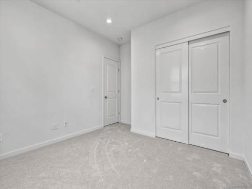 71  Kestrel  , Irvine, CA