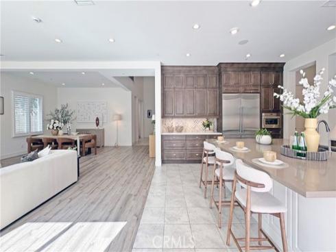 80  Interstellar  , Irvine, CA