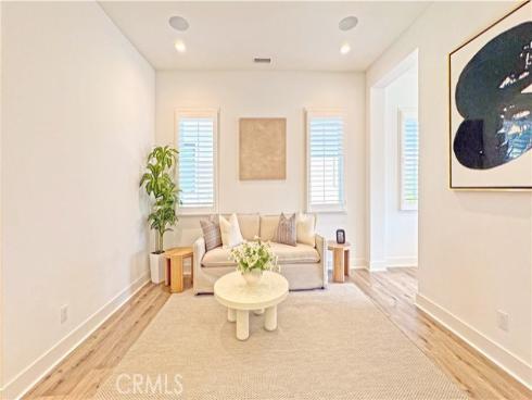 80  Interstellar  , Irvine, CA