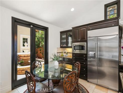 41  Balcony  , Irvine, CA