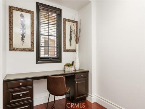 41  Balcony  , Irvine, CA