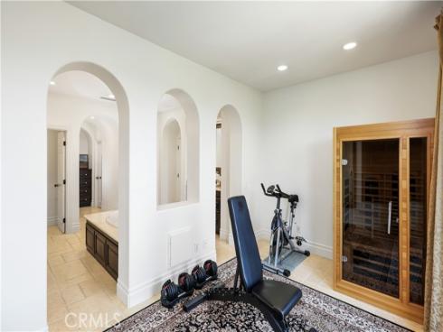 41  Balcony  , Irvine, CA