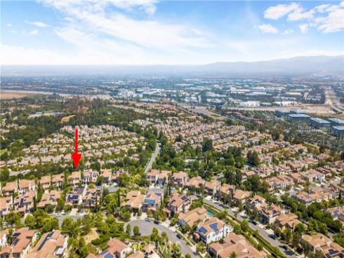 41  Balcony  , Irvine, CA