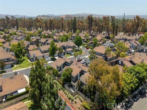 20  Marigold  15 , Irvine, CA