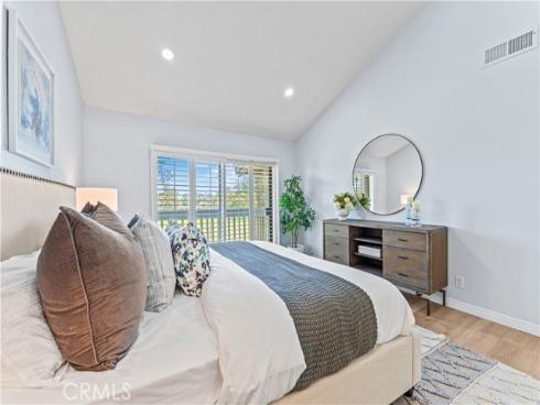 17  Verde  , Irvine, CA