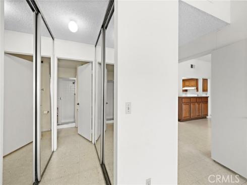 16  Driftwood  24 , Irvine, CA