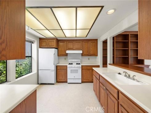 16  Driftwood  24 , Irvine, CA