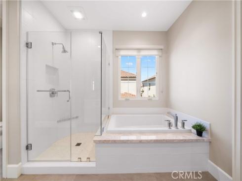 103  Sky  , Irvine, CA