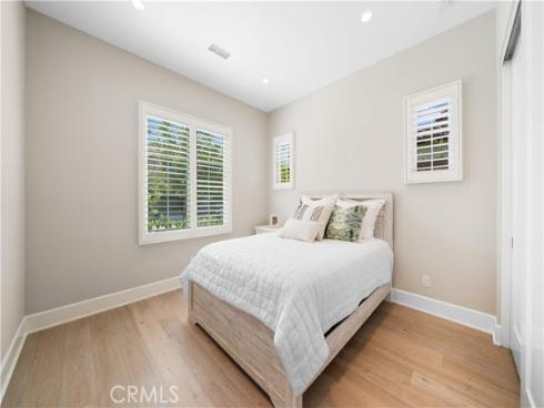 103  Sky  , Irvine, CA