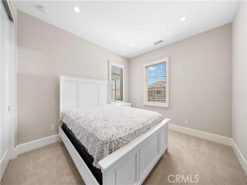 103  Sky  , Irvine, CA