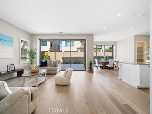 103  Sky  , Irvine, CA