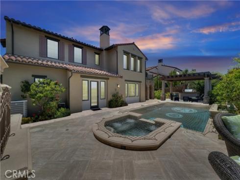 25  Village   Way, Irvine, CA